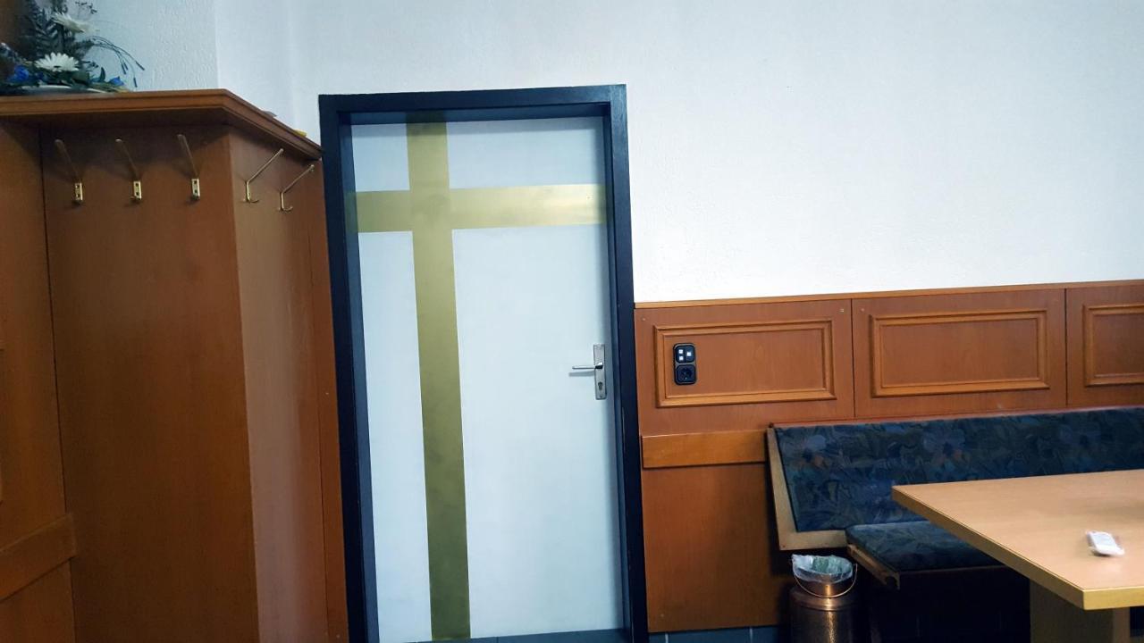 Gaestezimmer I Neo1 Staufenberg  Zewnętrze zdjęcie