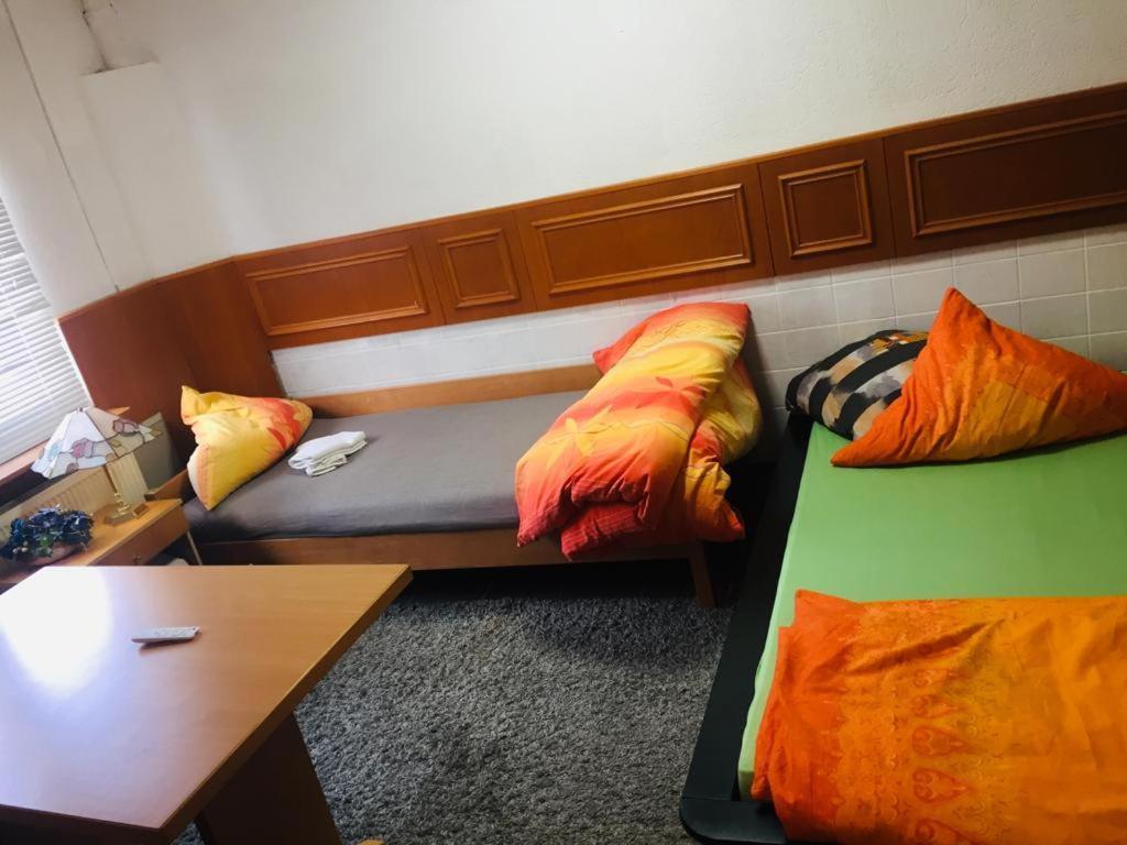 Gaestezimmer I Neo1 Staufenberg  Zewnętrze zdjęcie